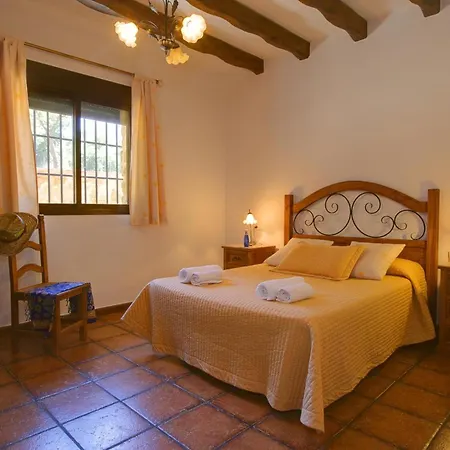 Llanama By Vintage Travel * El Gastor