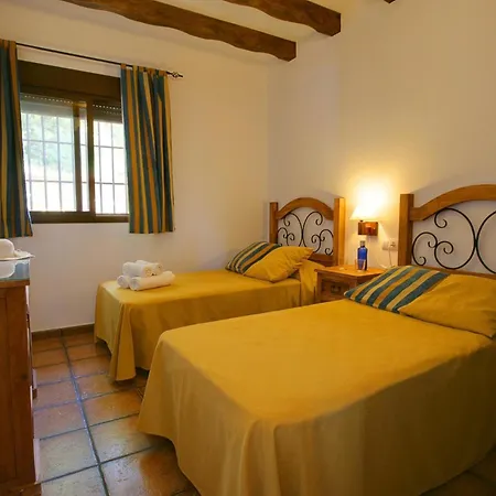 Llanama By Vintage Travel Vila El Gastor